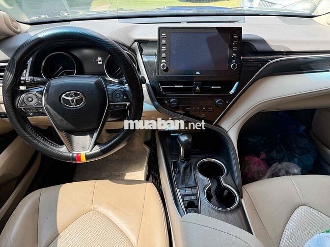 Toyota Camry 2023 Xăng điện Tự động Đen