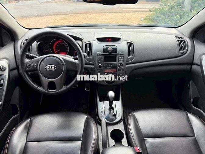 Kia Forte 2010 Bản full cửa nóc Tự động Đen