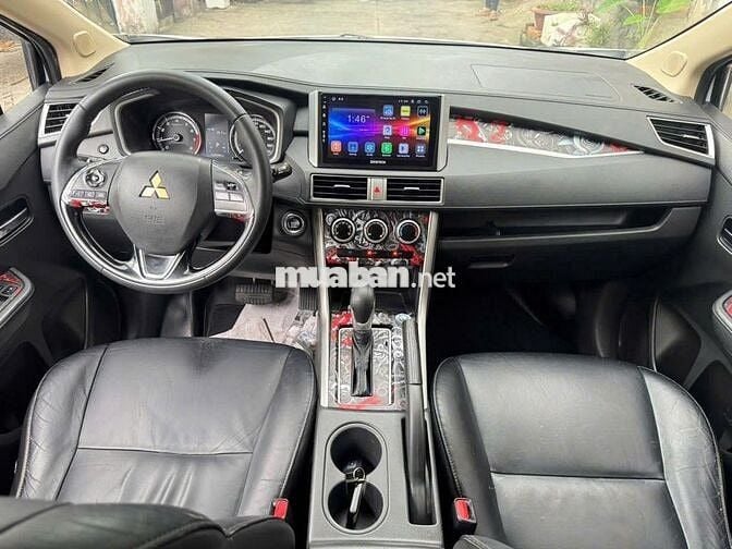Mitsubishi Xpander 2020 Trắng 7 chỗ