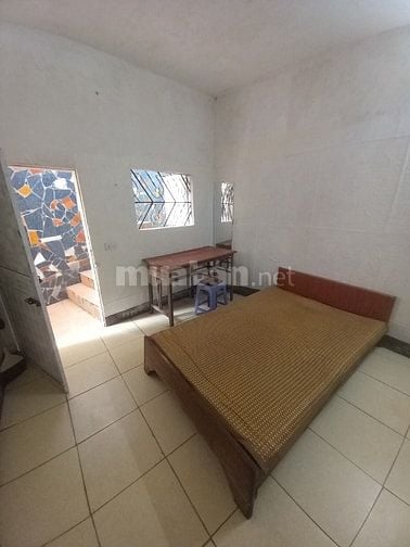 Chính chủ cho thuê phòng trọ khép kín kín tại 132/36 đường Cầu giấy