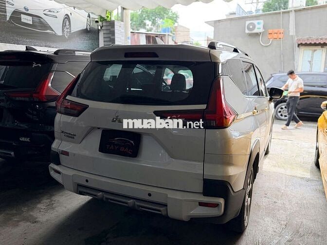 Mitsubishi Xpander Cross 2025 Trắng 3 vạn