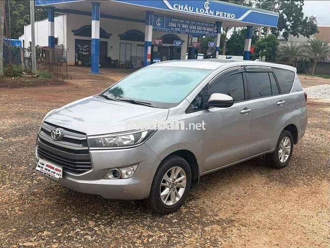 Toyota Innova 2017 Số sàn Bạc 7 chỗ siêu đẹp1 chủ