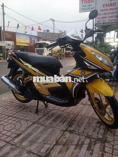 Yamaha Nouvo 4 2011 Vàng Đen