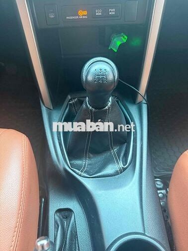 Toyota Innova 2017 Số sàn Bạc 7 chỗ siêu đẹp1 chủ