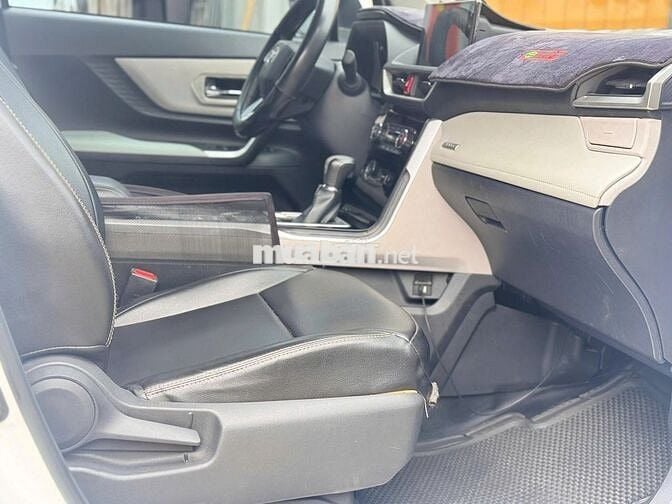 Toyota Veloz CVT 2023 Trắng Tự động