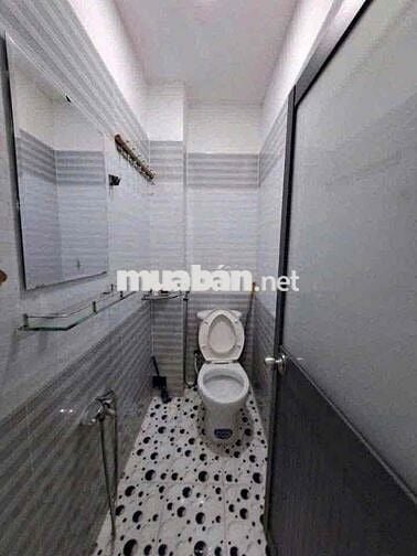 Cho thuê nhà nguyên căn hẻm ba gác HTP Quận 7 gần trường NV hưởng