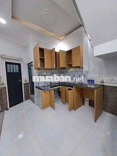 Cho thuê nhà nguyên căn hẻm ba gác HTP Quận 7 gần trường NV hưởng