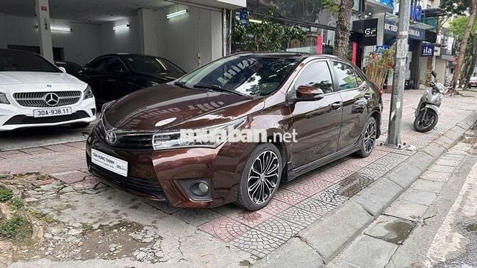 Toyota Altis 2.0 AT 2015 8 vạn Nâu