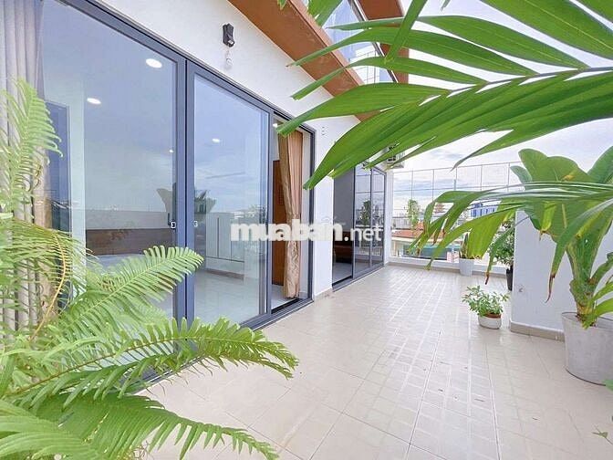 Căn hộ 2pn 80m2 sân vườn full nội thất Điện Biên Phủ - Q1
