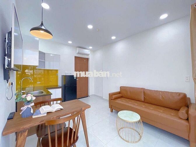 Căn hộ 2pn 80m2 sân vườn full nội thất Điện Biên Phủ - Q1