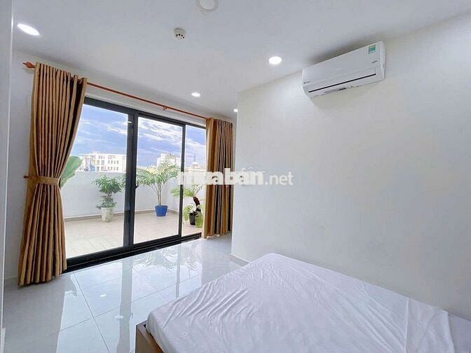 Căn hộ 2pn 80m2 sân vườn full nội thất Điện Biên Phủ - Q1