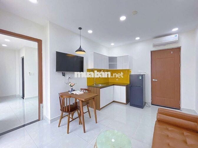 Căn hộ 2pn 80m2 sân vườn full nội thất Điện Biên Phủ - Q1