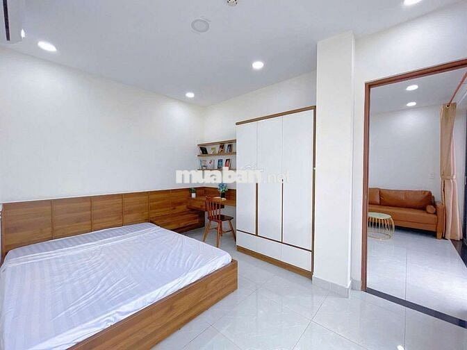 Căn hộ 2pn 80m2 sân vườn full nội thất Điện Biên Phủ - Q1