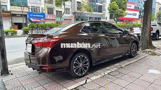 Toyota Altis 2.0 AT 2015 8 vạn Nâu