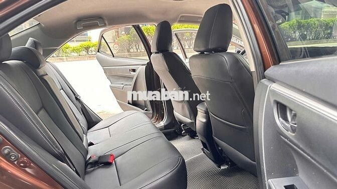 Toyota Altis 2.0 AT 2015 8 vạn Nâu