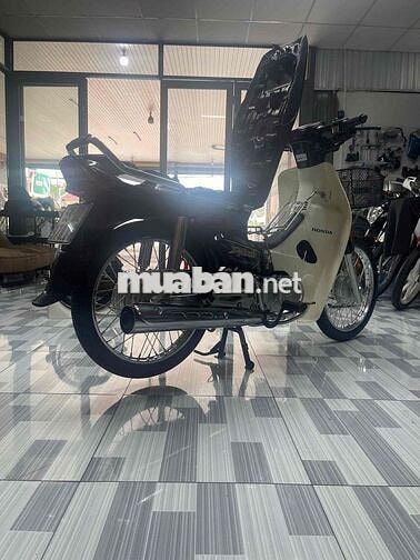 Honda Super Dream 2011