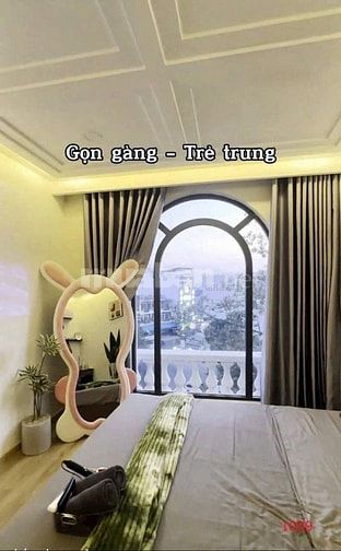 Khách sạn 1 trệt 5 lầu cho thuê gần 2 tỷ/năm; sổ hồng 260m2 giá 35 tỷ