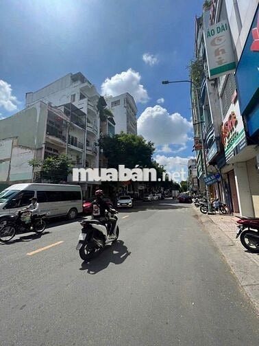 MẶT TIỀN TRUNG TÂM QUẬN 3 - 6x25m - 2 TẦNG SUỐT ĐẸP - GIÁ 70 TRIỆU