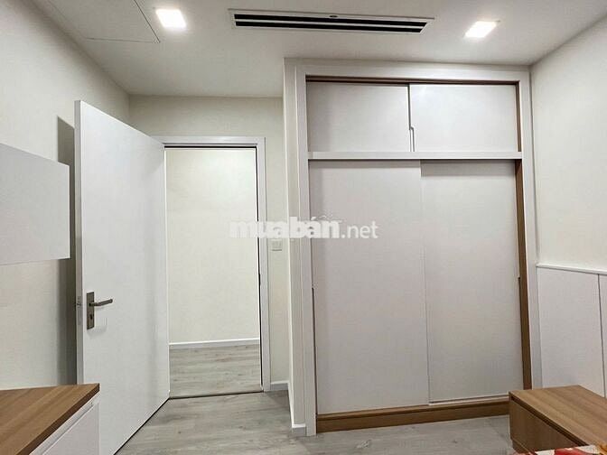 Cho thuê Vinhomes Central Park full nội thất vào ở liền giá 27 triệu