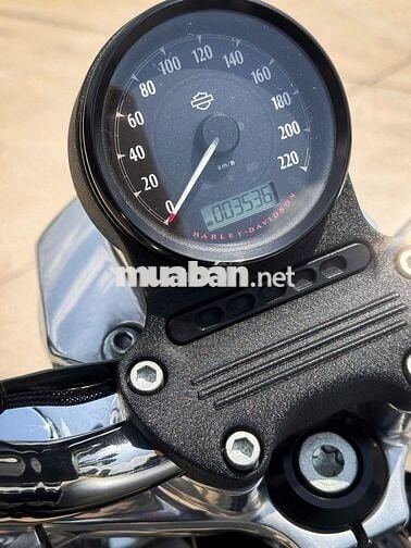 Harley-Davidson Superlow 883 2020 Barracuda Silver