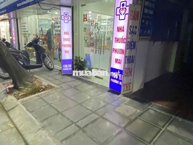 Bán căn hộ chung cư mặt đường E8 Phương Mai T1