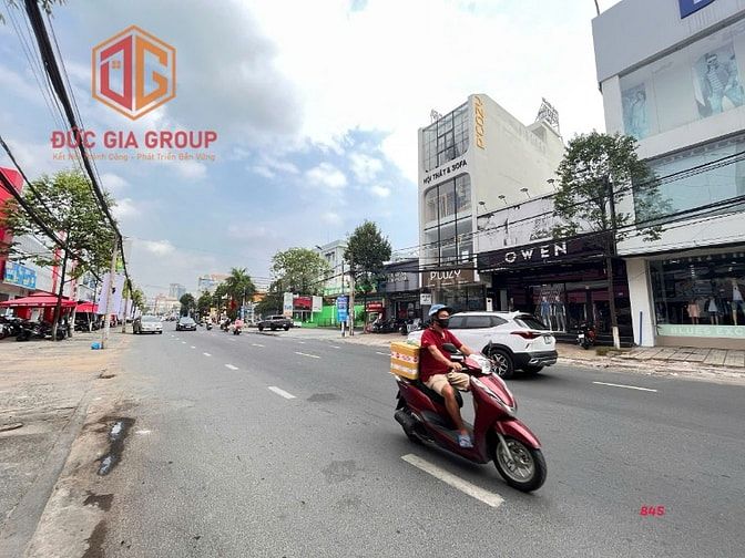 MDKD ngang 20m mặt tiền đường Phạm Văn Thuận ngay Vincom giá 190 triệu