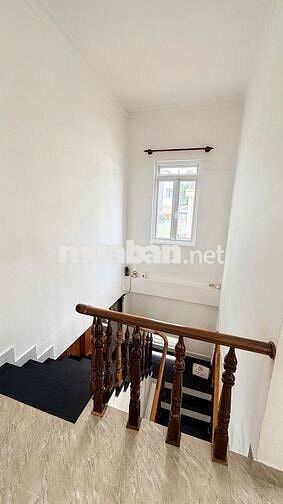 Bán Villa sân vườn tại Đà Lạt - Chính chủ (Có thương lượng)
