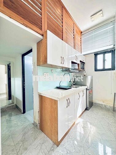 Cho Thuê Phòng dạng duplex ở Cách Mạng tháng tám quận 3