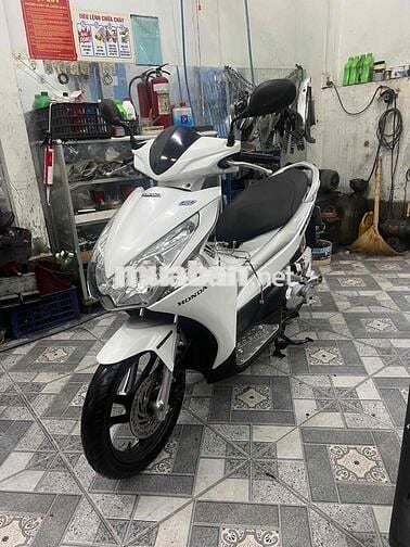 Honda Air Blade 2011 Trắng