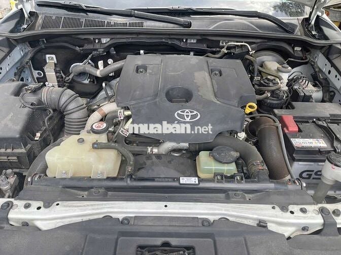 FORTUNER 2024, 19ngàn km, sơn zin 100% dầu,tự động