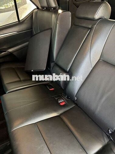 FORTUNER 2024, 19ngàn km, sơn zin 100% dầu,tự động