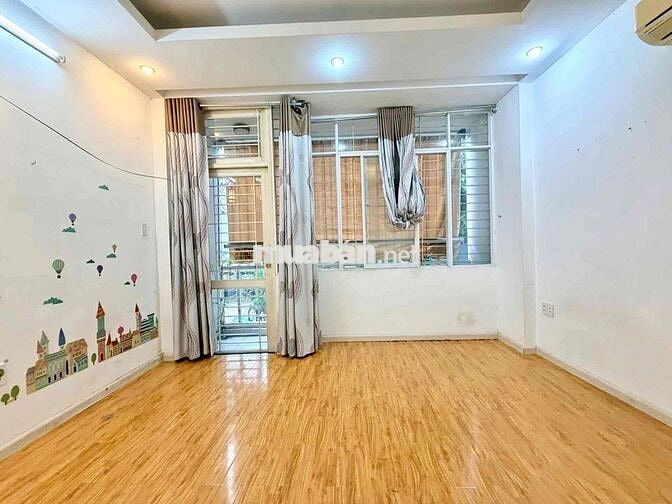 Nhỉnh 7 Tỷ - HXH Nguyễn Văn Đậu – 40m² – 3 tầng BTCT - 3PN Diện tích: