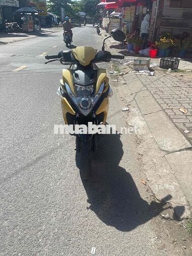 Yamaha Nouvo 5 Vàng Xe tay ga