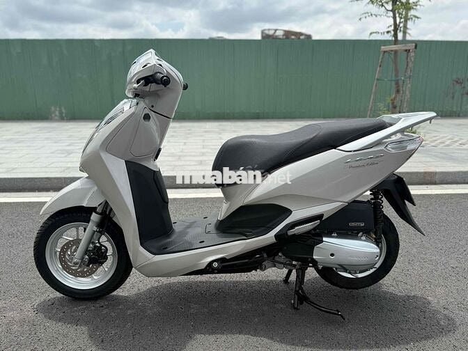 Honda Lead 2018 Trắng bstp chính chủ