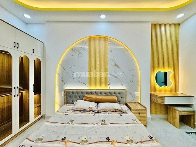 CHÍNH CHỦ BÁN SIÊU PHẨM NHÀ HẺM XE HƠI ĐẾN CỬA NGAY CÔNG VIÊN GIA ĐỊNH