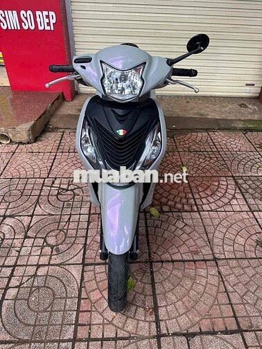 Honda Vision Sporty Xám 17663 km