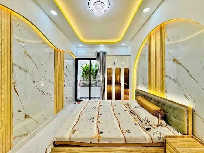 CHÍNH CHỦ BÁN SIÊU PHẨM NHÀ HẺM XE HƠI ĐẾN CỬA NGAY CÔNG VIÊN GIA ĐỊNH