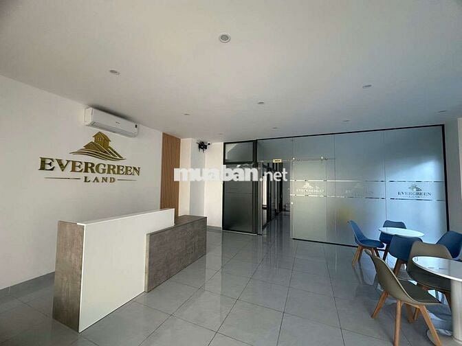 căn góc 2 MT thoáng đẹp Vạn Phúc city giá chỉ 43tr/tháng