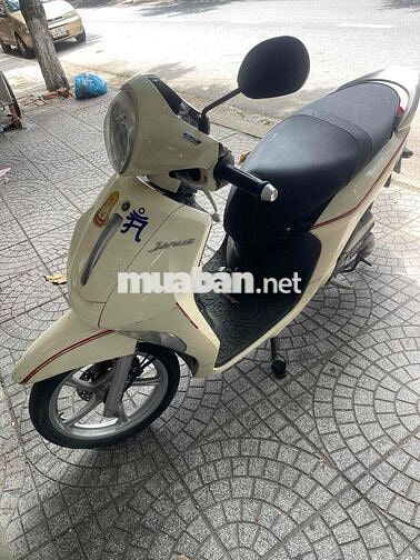 Yamaha Janus Trắng Xăng Cả nam và nữ