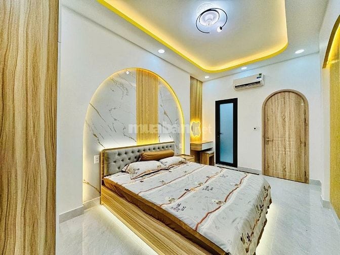 CHÍNH CHỦ BÁN SIÊU PHẨM NHÀ HẺM XE HƠI ĐẾN CỬA NGAY CÔNG VIÊN GIA ĐỊNH