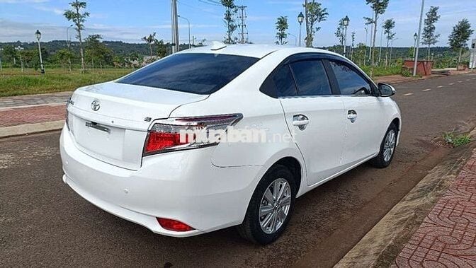 Toyota Vios 2018 Trắng Xăng