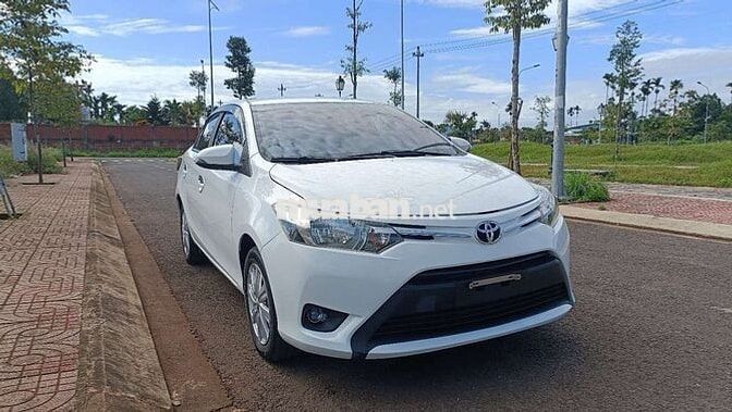 Toyota Vios 2018 Trắng Xăng