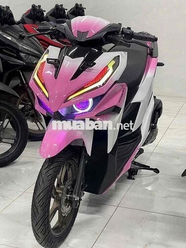 Honda Vario 125 2026 Hồng trắng
