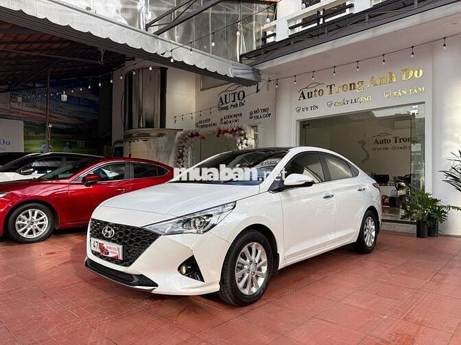 Hyundai Accent 2022 Tự động 70000 km Trắng
