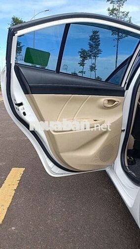 Toyota Vios 2018 Trắng Xăng