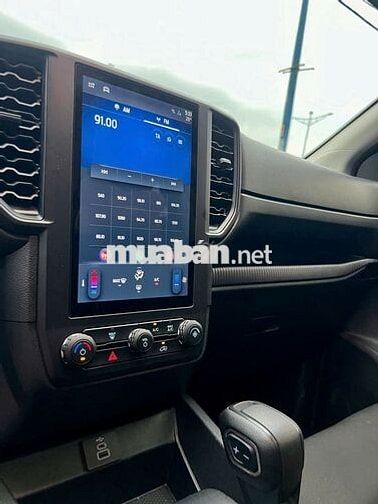 Ford Ranger XLS 2.0L AT 2025, XEM XE CHỐT GIÁ CUỐI