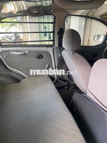 Chevrolet Spark 2011 van