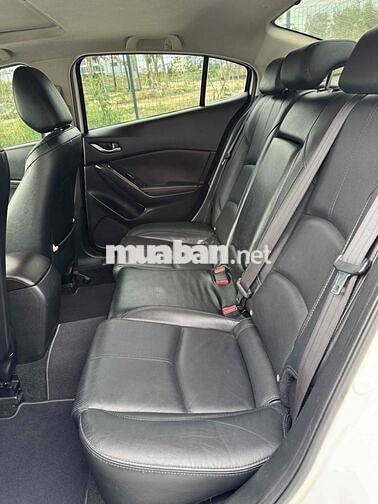 Mazda Mazda 3 2017 Trắng 1.5L Tự động 6 cấp