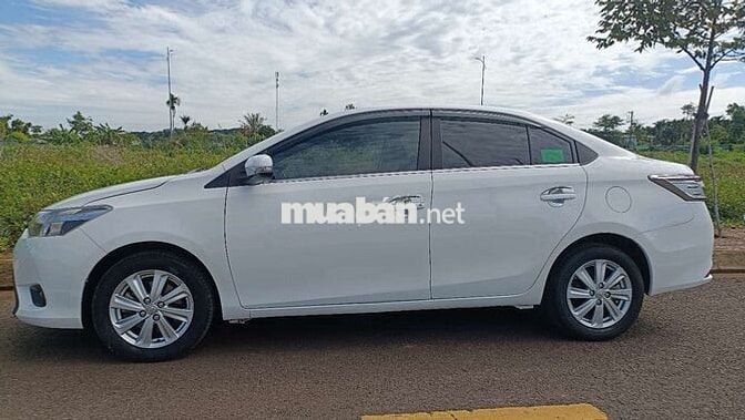 Toyota Vios 2018 Trắng Xăng