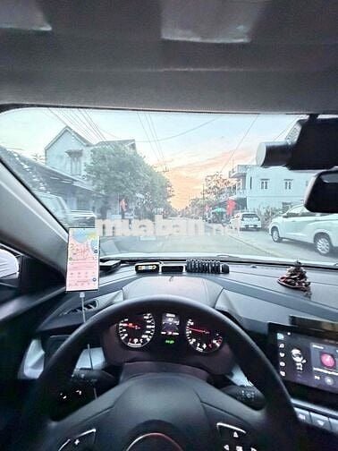 MG MG5 STD Trắng 17.000 km